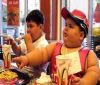 Децата в САЩ изложени на реклами за вредни храни