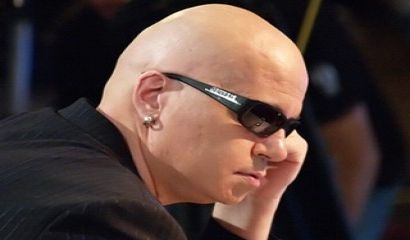 Слави Трифонов обяви че се е наложило да смени ставата