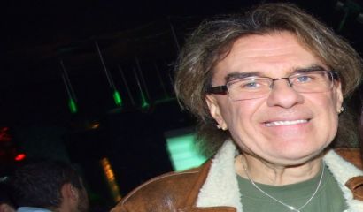 Въпреки скандала в който бе въвлечен Васил Найденов не спира