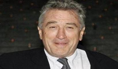 На 79 годишна възраст филмовата легенда Робърт де Ниро се сдоби