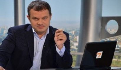 Съботната програма на БНТ досега включваше публицистичното предаване Плюс това