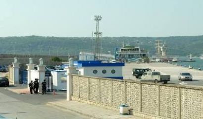 Зоната за отдих и развлечения на варненското пристанището се управлява