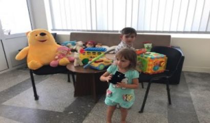 Дрехи и обувки за деца от 2 до 12 годишна