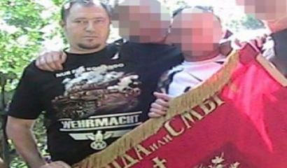 Вицепремиерът Красимир Каракачанов не намира нищо странно в облеклото на