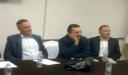 Членове на Градския съвет на СДС Варна участваха в семинар в