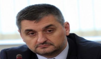 Членът на ИК н БСП Кирил Добрев е запорирал сметките