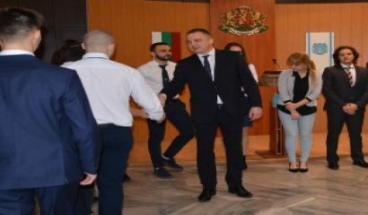 С почетни плакети кметът на Варна Иван Портних отличи 14 те