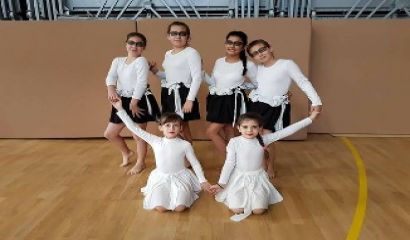 12 състезатели от школата по модерен балет Тиерра в Девня