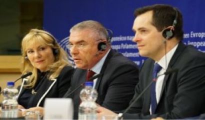 Ще започнем лансирането на идеята за референдум за излизане на