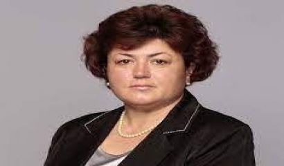 Кметът на община Долни чифлик Красимира Анастасова поздрави жителите на