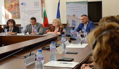 Новата учебна година във Варна ще започне с въвеждането на