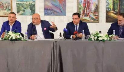 Заради многото фактори сред които най вече калпавото управление на кабинета