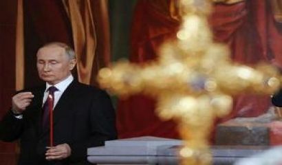 Руският патриарх Кирил отслужи среднощната литургия за Възкресение Христово в