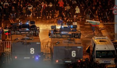 България – Унгария
Столичната полиция започна действия по издирване на виновните