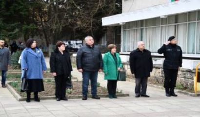 Пред паметника на руските войни в с Гроздьово днес тържествено
