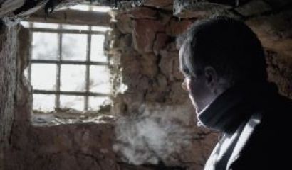 Когато 17 годишният Омар бин Омран от алжирския град Джелфа изчезва