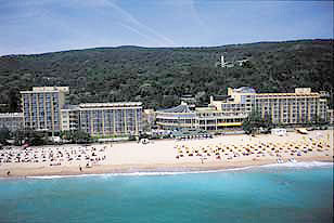 Ръст на ранните записванията в курортите край Варна, отчитат хотелиери.