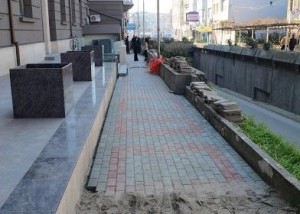 Trotoar-uliza-Shipka