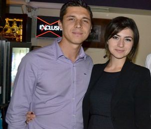 Лена с годеника си Мирослав Иванов
Началникът на кабинета на премиера