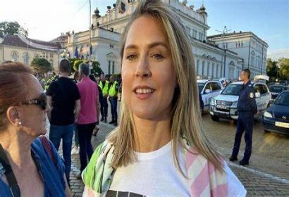 Всички с „отпаднала необходимост“, само Ирина Асиона-Диамант и Радевите копринки -не!